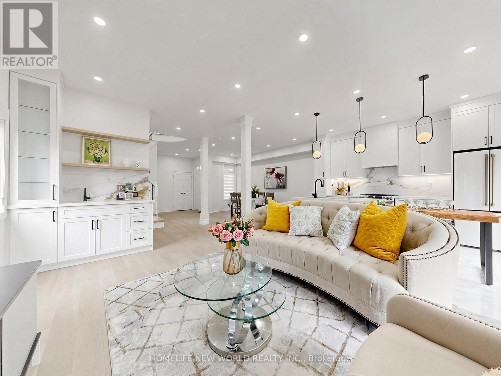 Detached house · Richmond Hill (Rouge Woods) — 1/50